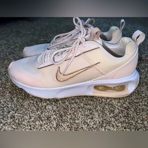 NIKE Air Max INTRLK Lite Sneakers Sz 8